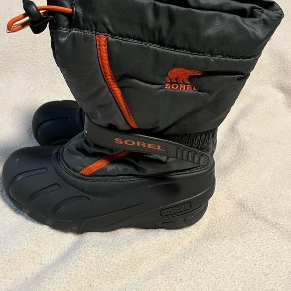 Sorel Waterproof Winter Boots Sz 1 - Picture 6 of 11